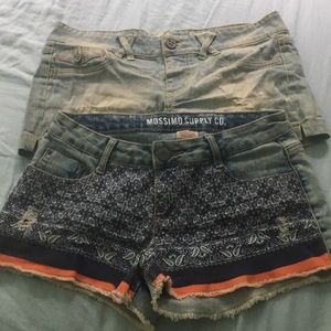 Bundle of shorts